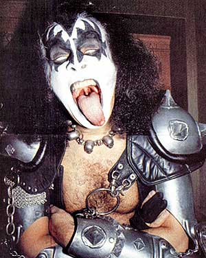 Kiss 1982